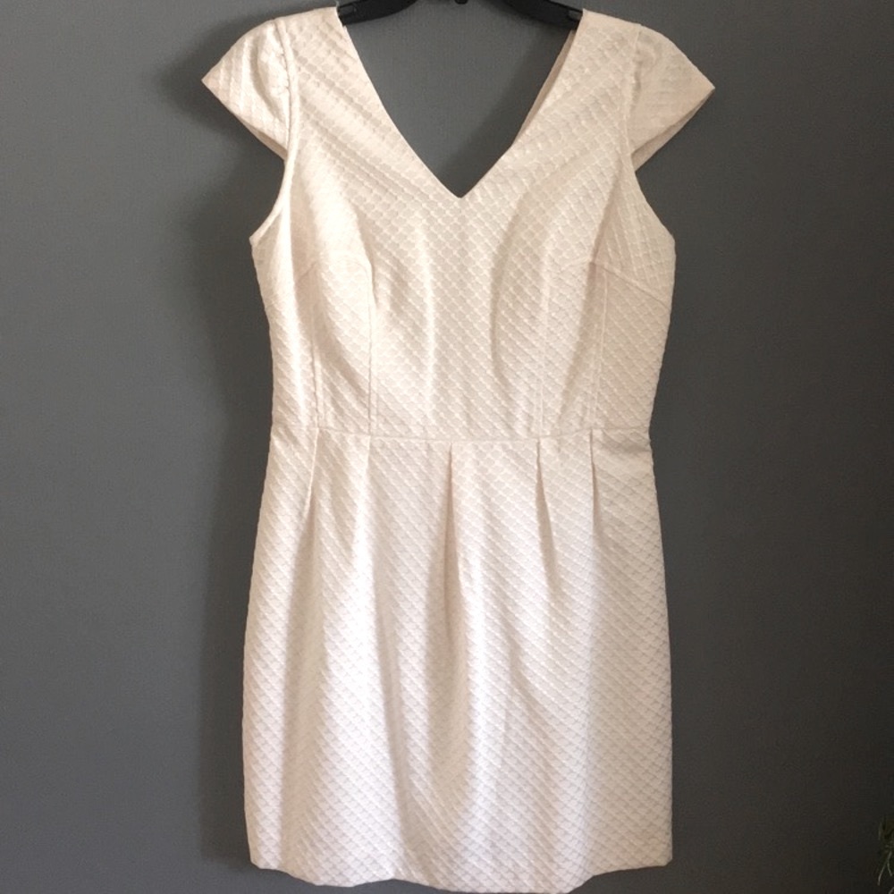 Women's Dress in Cream color 🤎